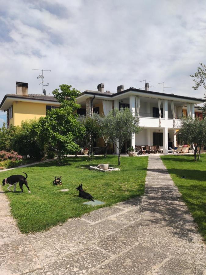 Sara Holiday Rentals Bardolino Exterior photo